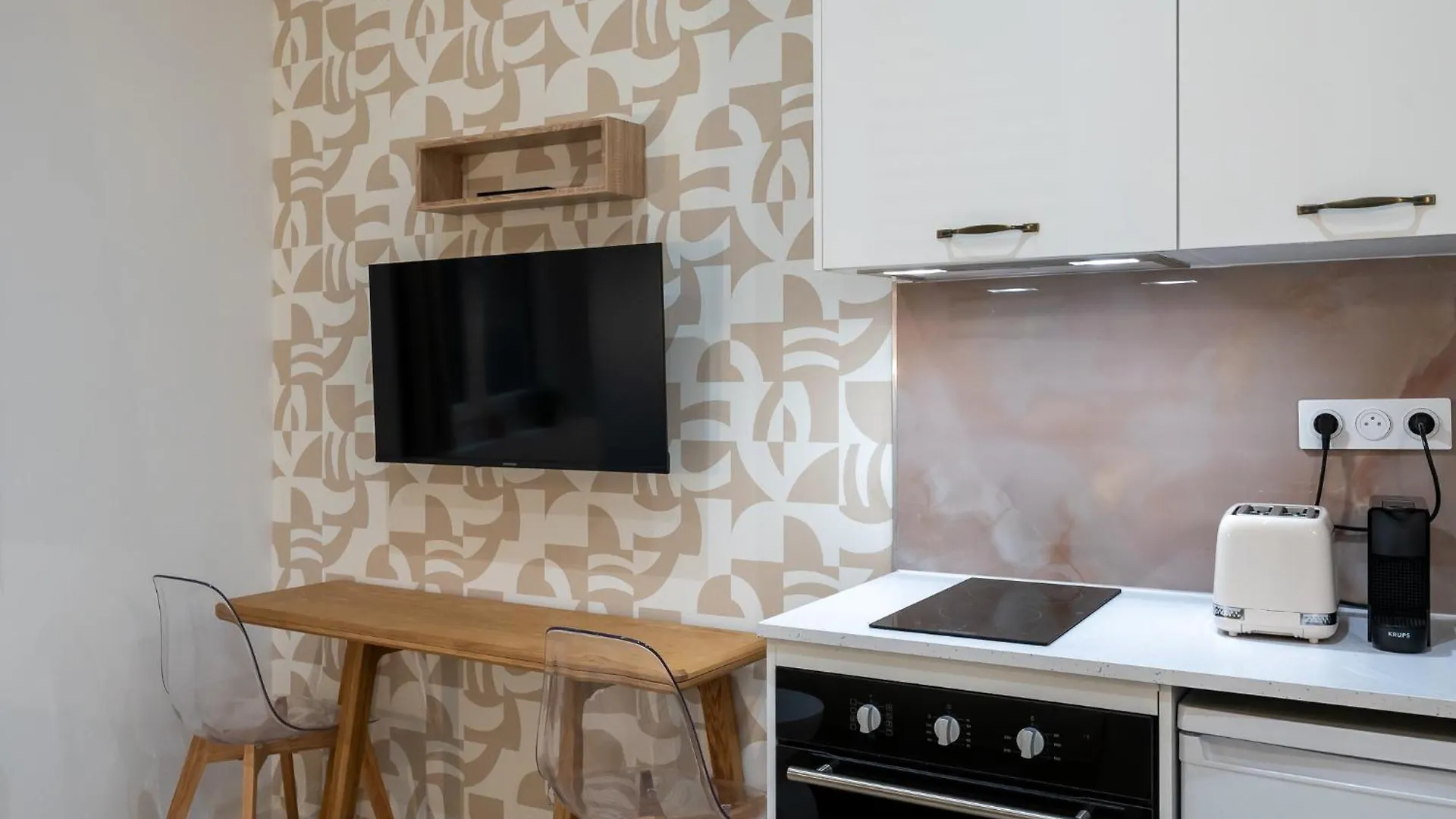 Calm And Design Metro Guichard Apartment Lyon 0*,  France